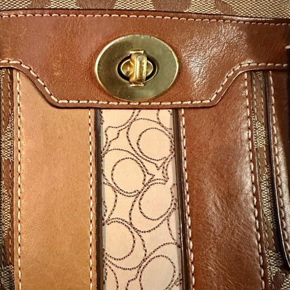 Vintage Coach Signature Handbag - Picture 2 of 13